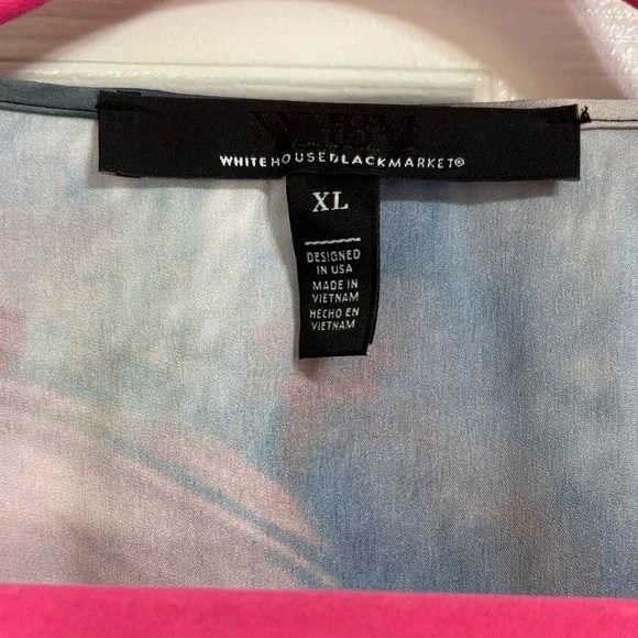 White House Black Market Multicolor Floral V-Neck silky Blouse - Picture 2 of 11